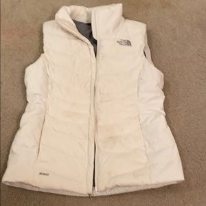 White north face vest